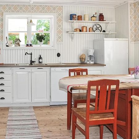 Cozy Home In Lesjoefors With Kitchen Lesjofors Extérieur photo