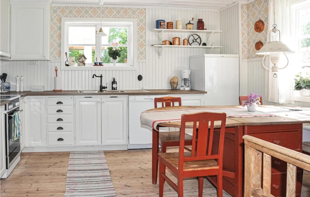 Cozy Home In Lesjoefors With Kitchen Lesjofors Extérieur photo